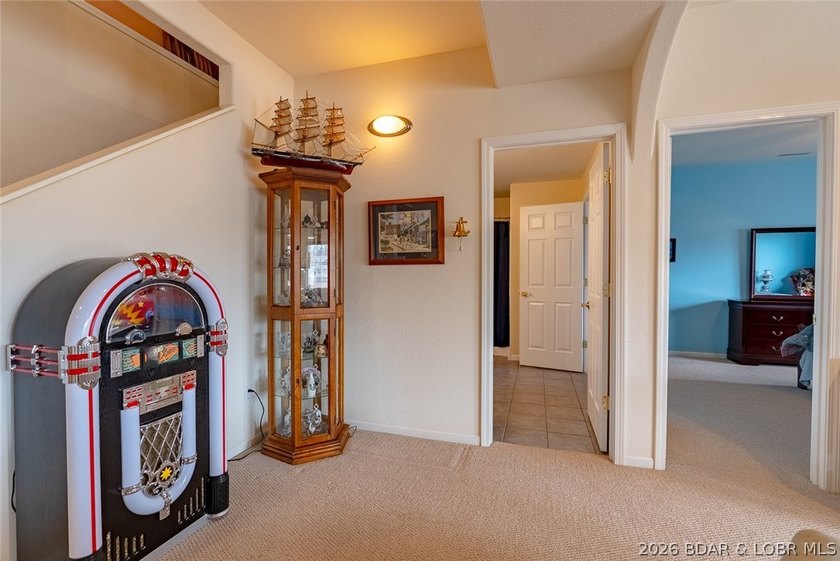 Enjoy easy, low-maintenance living in this spacious 3 bed / 3 - photo 40