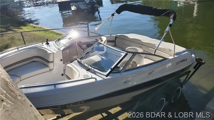 This lake home has it all for 1 price - Boat, 2 PWC's, Paddle - photo 48
