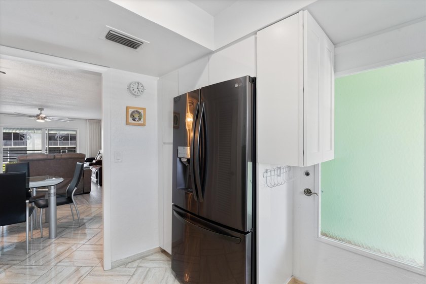 Prime Waterfront Condo in North Palm Beach Condo Features - photo 2