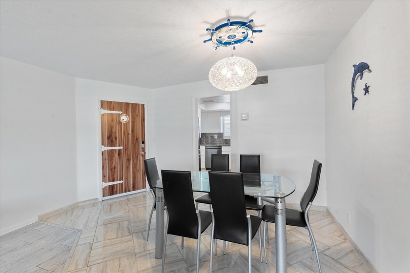 Prime Waterfront Condo in North Palm Beach Condo Features - photo 4