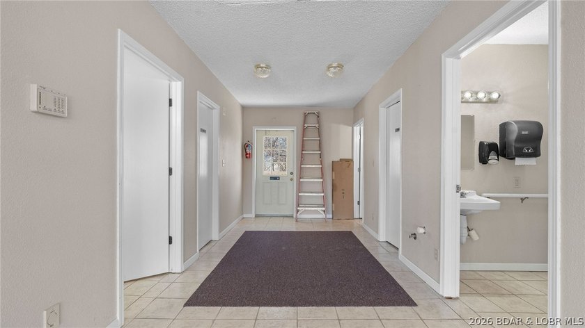 Located in the heart of bustling Osage Beach and off of Hwy 54 - photo 19