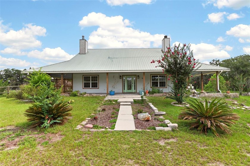 Five fenced acres. Nearly 5,000 square feet under roof. No HOA - photo 3
