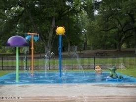 Beautiful corner lot with large established live oak and water - photo 13