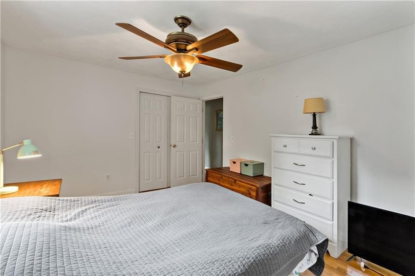 Discover the potential of this raised ranch located in the - photo 22