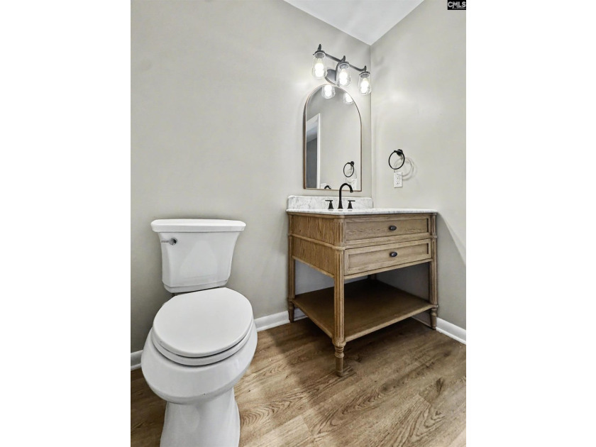 Completely renovated and move-in ready! This spacious 2,538 sq - photo 10
