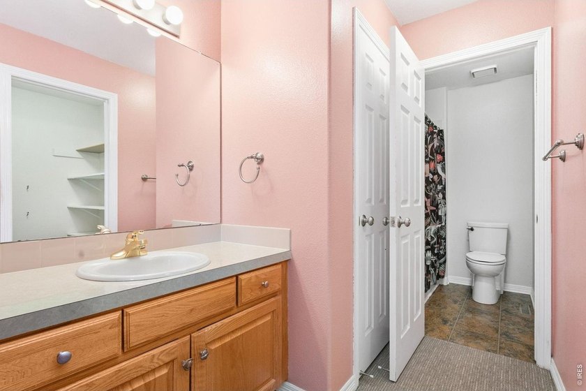 Welcome to 1431 Cactus Court, tucked into the highly - photo 31