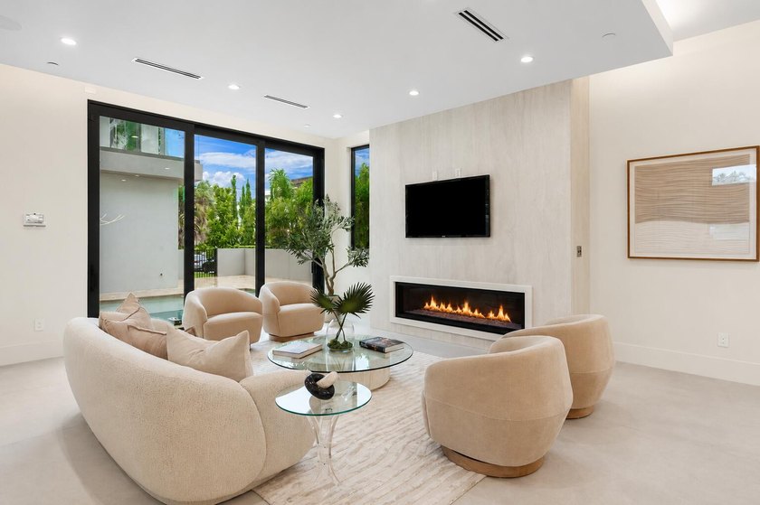 LIVE YOUR DREAM! RARE luxurious designed home on Corner Lot of - photo 5