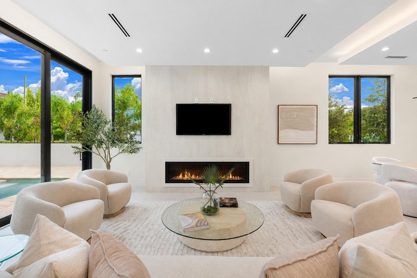 LIVE YOUR DREAM! RARE luxurious designed home on Corner Lot of - photo 6