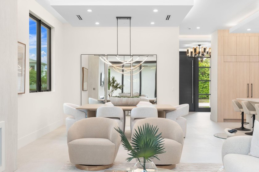 LIVE YOUR DREAM! RARE luxurious designed home on Corner Lot of - photo 7