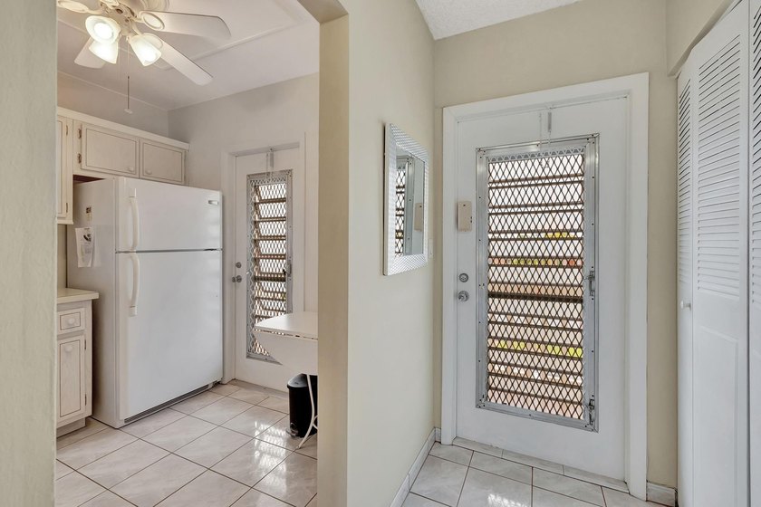 CHARMING 2 BEDROOM 2 BATHROOM CONDO WITH NICE POOL VIEW IN THE - photo 25