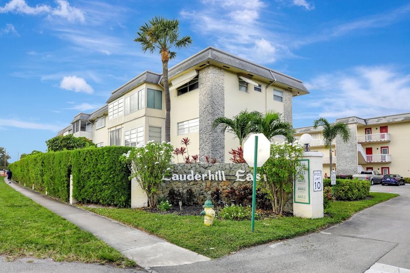 CHARMING 2 BEDROOM 2 BATHROOM CONDO WITH NICE POOL VIEW IN THE - photo 34