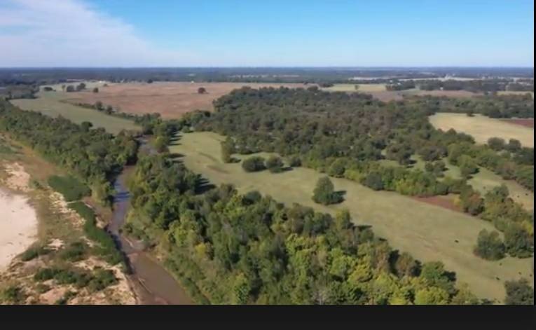 -172 Acres of Premier Oklahoma Riverfront with Lifetime Mining - photo 7
