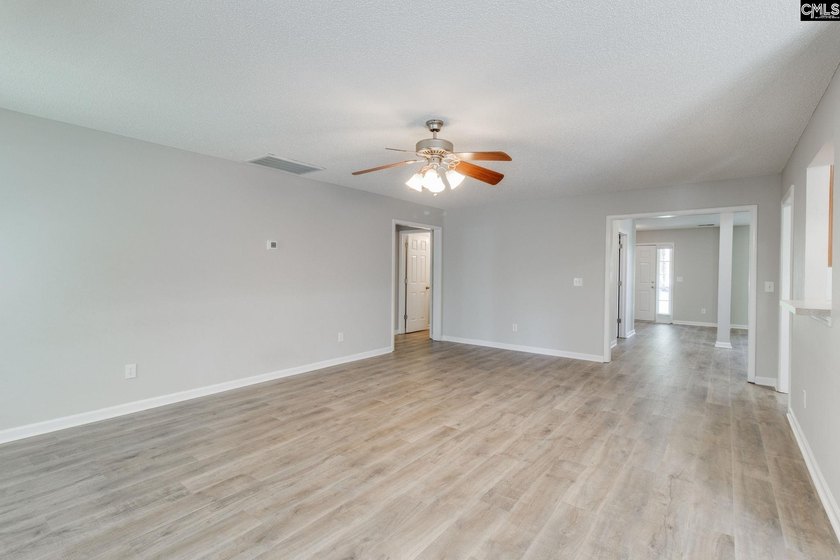 Welcome to this beautifully updated 5-bedroom, 3.5-bath home - photo 9