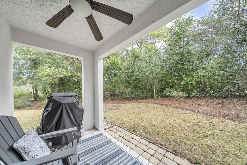 Beautifully remodeled 3BR/2BA corner-unit beach home in the - photo 22