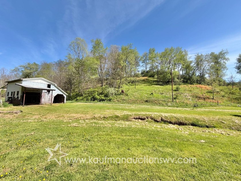 ***AUCTION***Price of $73,700 Reflects the County Appraised - photo 8
