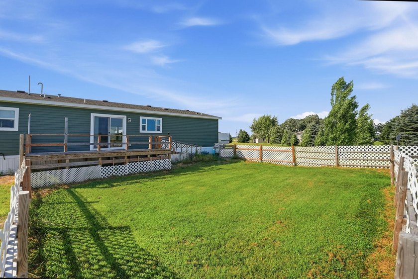 Enjoy lake living at an affordable price with this newer - photo 23