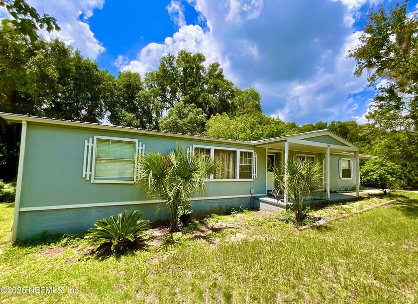 LAKE ACCESS with this very well kept and clean 3 BR , 2 bathroom - photo 13