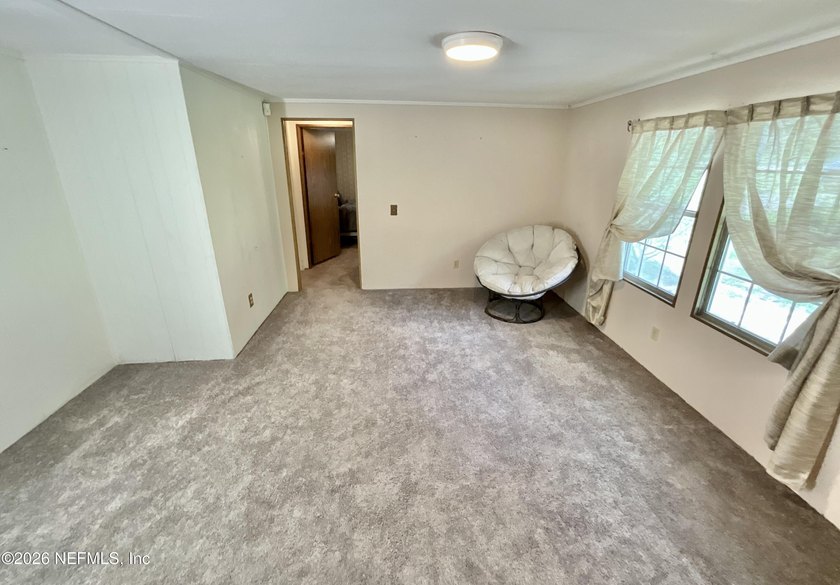 LAKE ACCESS with this very well kept and clean 3 BR , 2 bathroom - photo 19