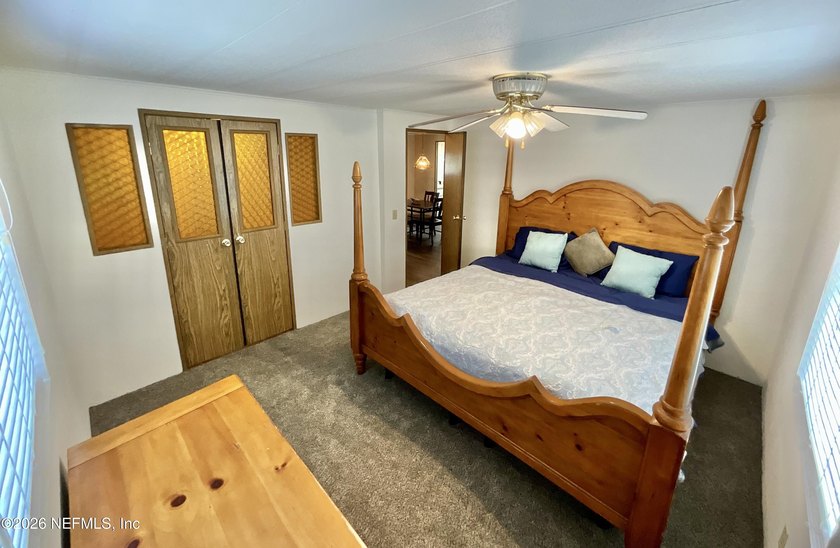 LAKE ACCESS with this very well kept and clean 3 BR , 2 bathroom - photo 22