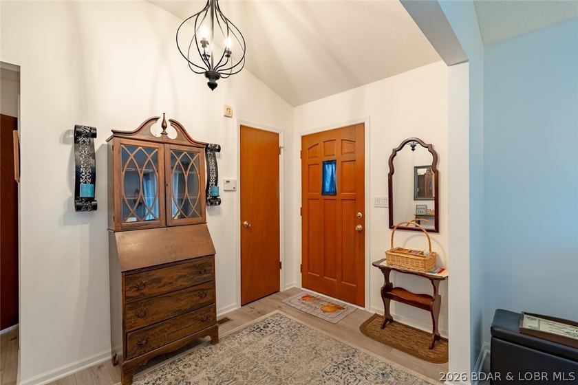 One of the best values currently available under $350K! Offering - photo 12