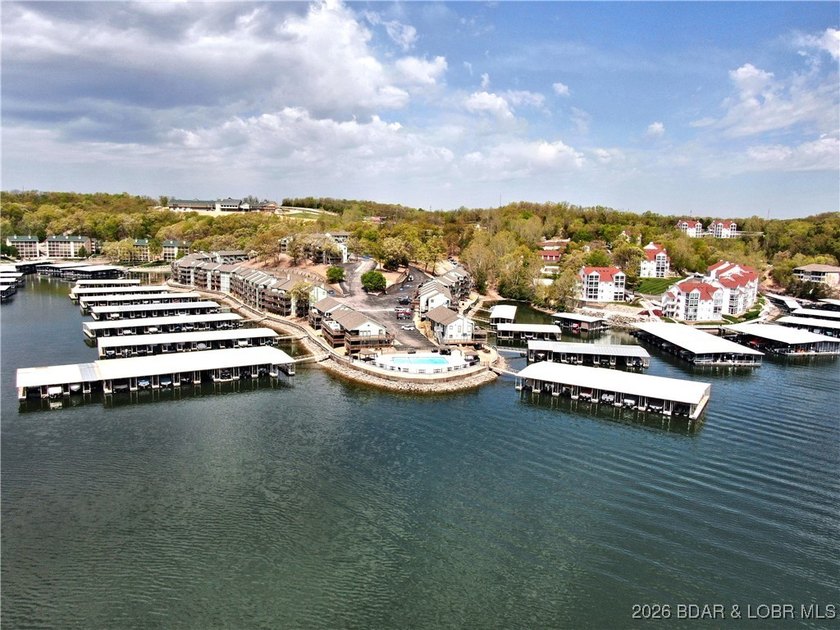 Enjoy lake living at its best in this beautifully maintained - photo 37