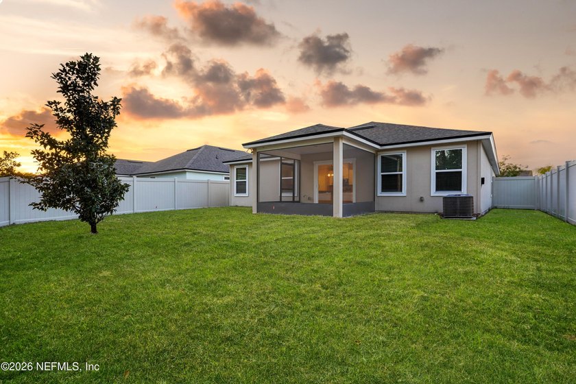 Welcome to this beautifully maintained 4-bedroom, 2-bath home in - photo 3