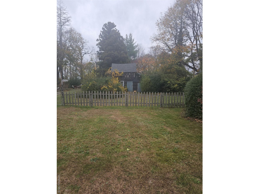 Settle Estate. Home needs updatinges with a second lot. 45A - photo 4