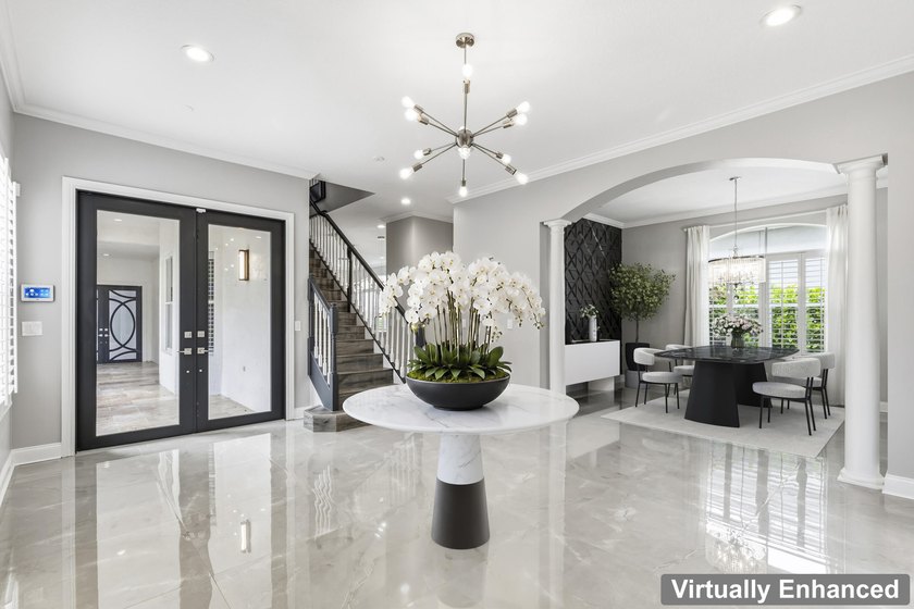 Welcome to The Versalles, one of the most desirable models in - photo 11