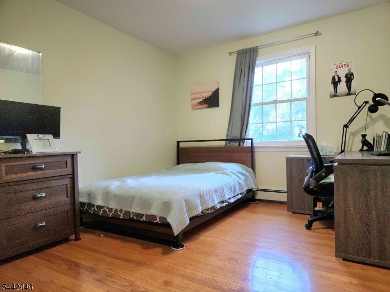 ** Great property location at Corner Lot from Cul-De-Sac and - photo 9