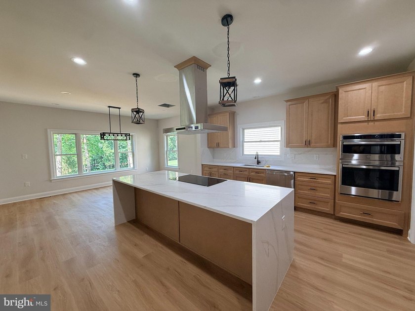 Nestled in the prestigious Lake of the Woods community, this - photo 23