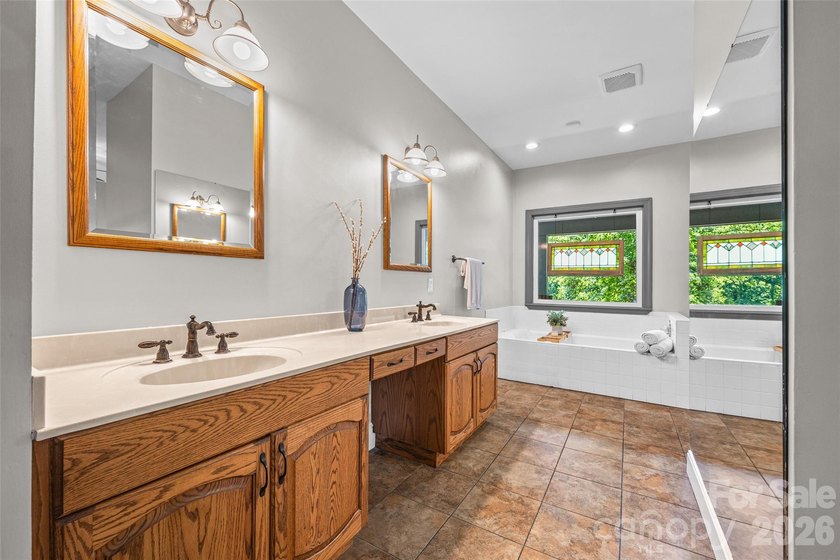 Welcome to 16105 Langston Drive - a truly one-of-a-kind - photo 23