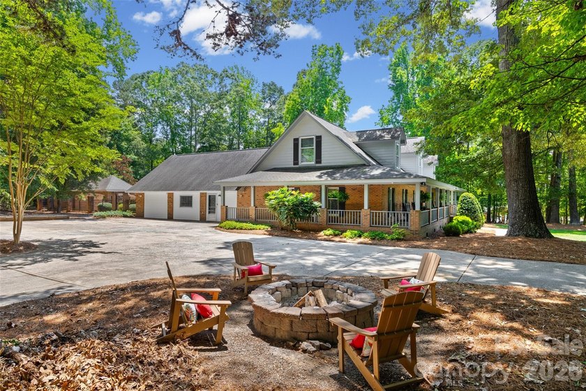 Welcome to 16105 Langston Drive - a truly one-of-a-kind - photo 43