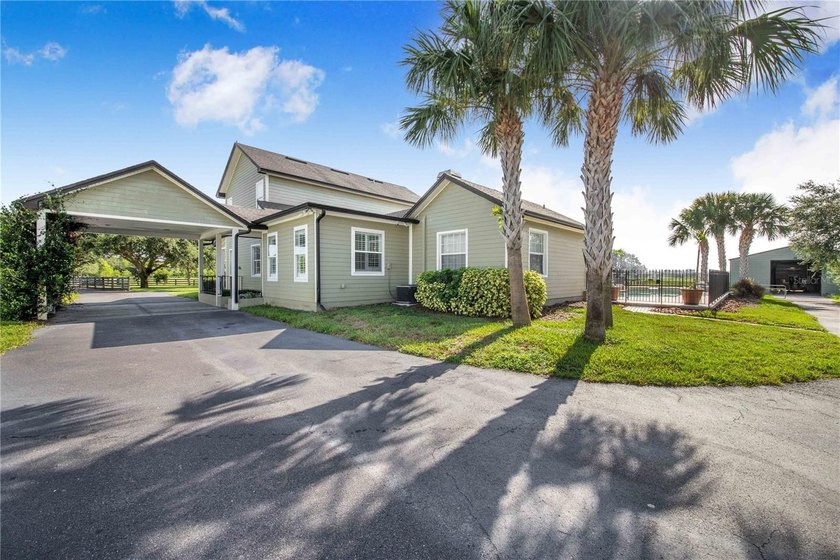 Welcome to an extraordinary 32+ acre luxury estate - a - photo 3