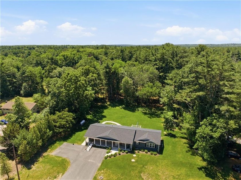 Welcome to 1864 Flat River Rd in Coventry! This beautifully - photo 44