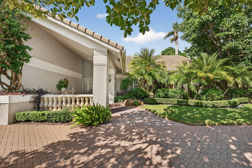 Welcome to this beautiful 4-bedroom, 4-bath residence in Boca - photo 2