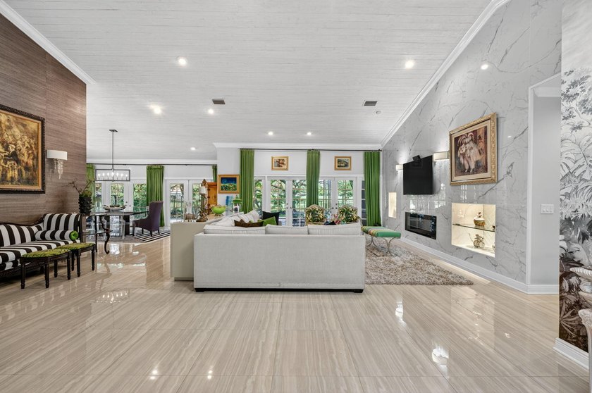 Welcome to this beautiful 4-bedroom, 4-bath residence in Boca - photo 8