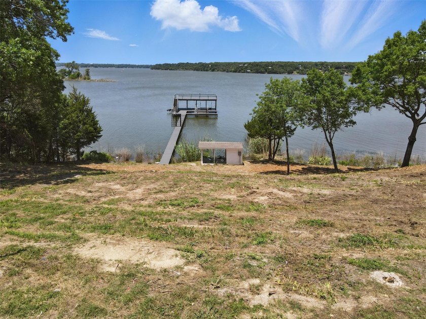 Looking for deeded waterfront property with an exceptional - photo 30