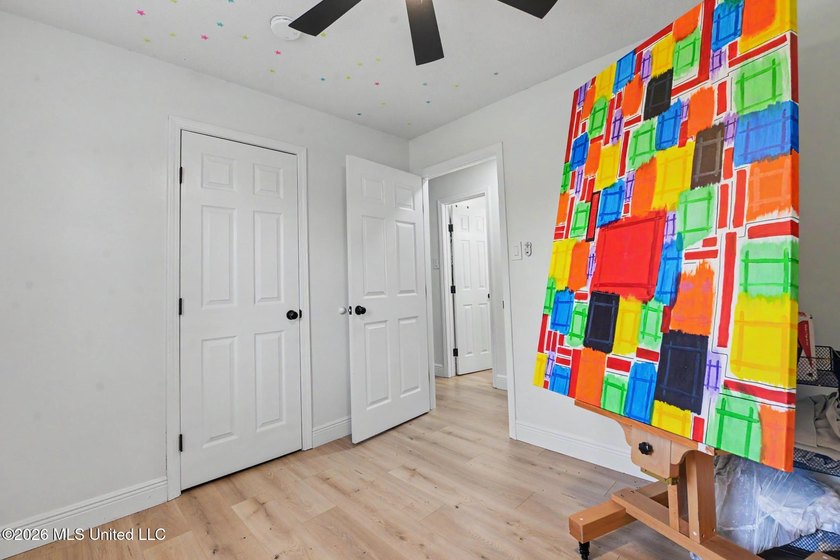 This light-filled starter home in Waveland is a must-see! - photo 11