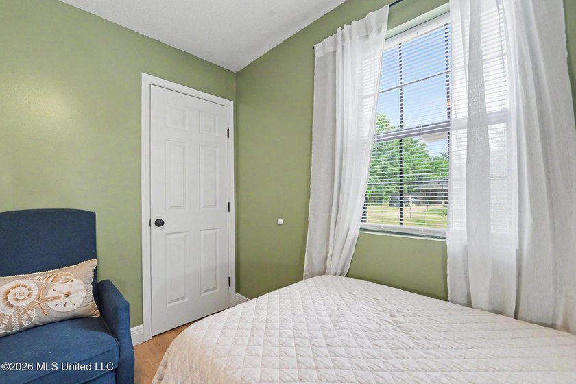 This light-filled starter home in Waveland is a must-see! - photo 16