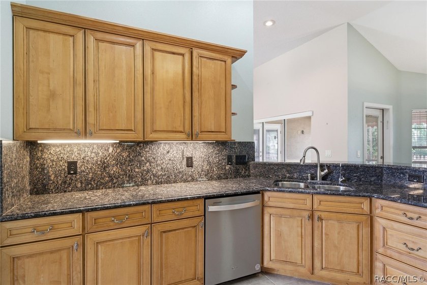 One or more photo(s) has been virtually staged. This home has - photo 22