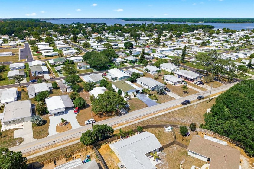 If you've been waiting for something in Lake Tarpon Village that - photo 45