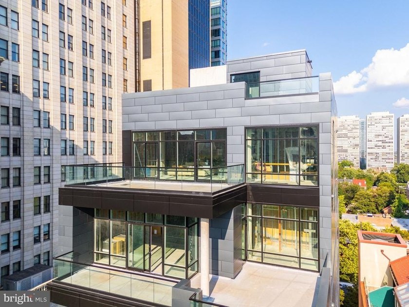 Experience the pinnacle of modern Philadelphia living at 223 S - photo 19