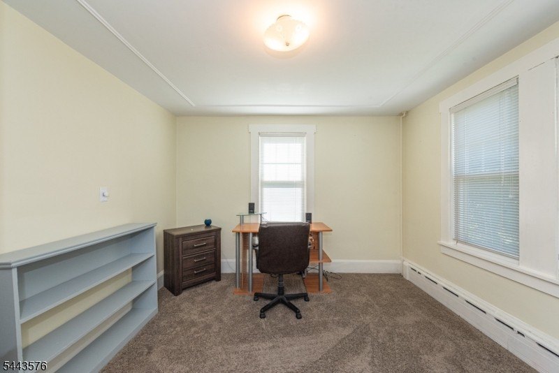 Welcome home to this delightful 3 Bedroom 1 Bath storybook - photo 6
