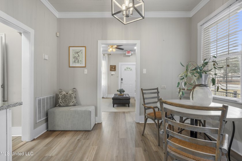 Disclosure: This commercial-zoned property currently operating - photo 7