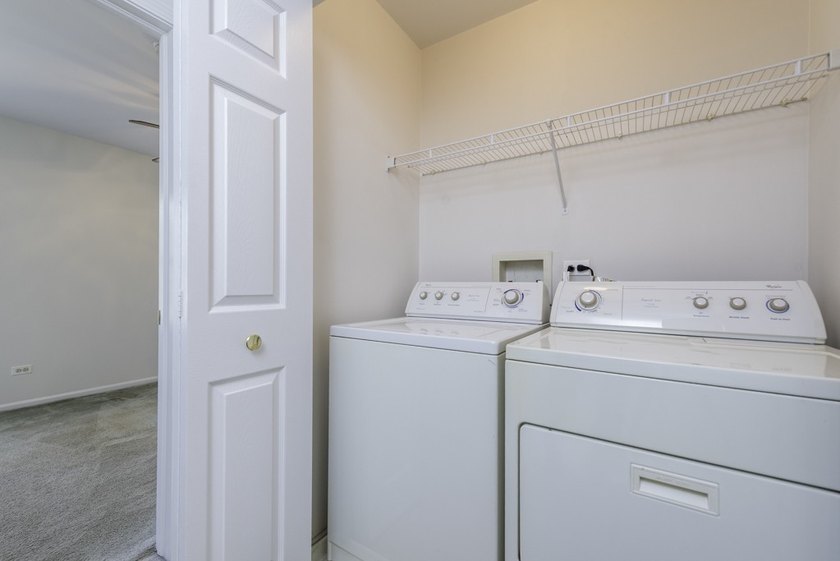 Welcome home to this beautifully maintained and move-in-ready - photo 19