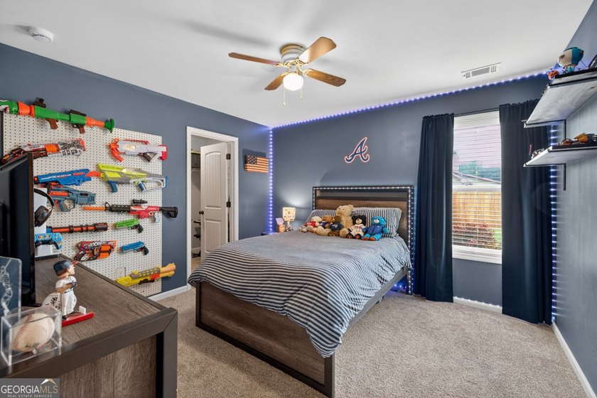 Welcome home to your beautifully maintained 4 bedroom, 3.5 bath - photo 30