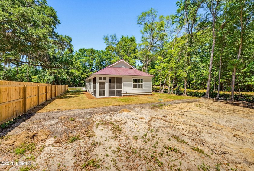 This Brand New Construction Large Lot 4 Bedroom 2 Bathroom Home - photo 31
