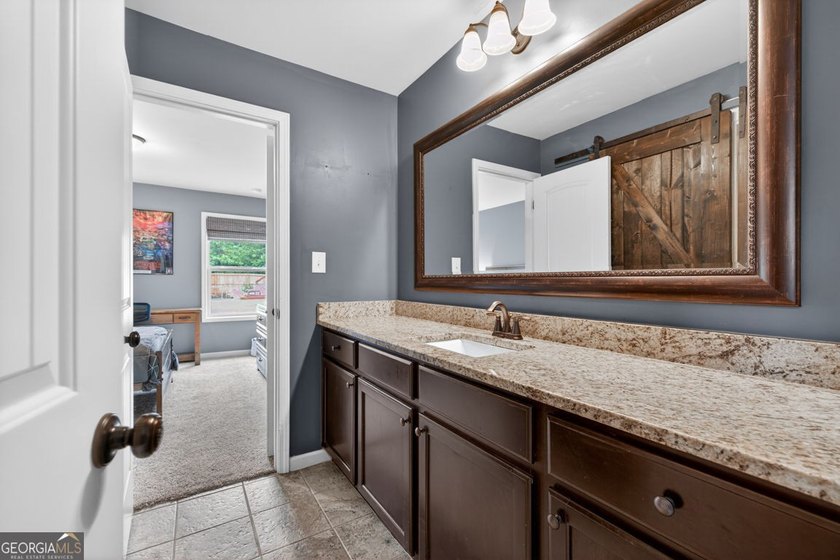 Welcome home to your beautifully maintained 4 bedroom, 3.5 bath - photo 33