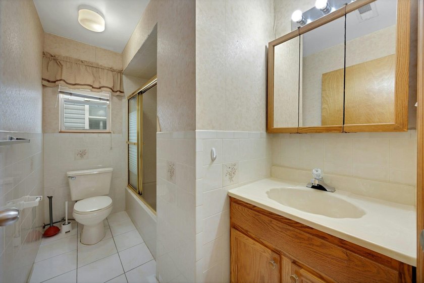 Some properties offer space. Others open the door to - photo 37