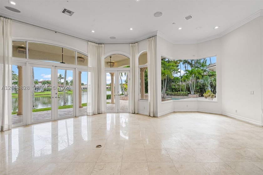 Welcome to one of the premier luxury homes in the prestigious - photo 18